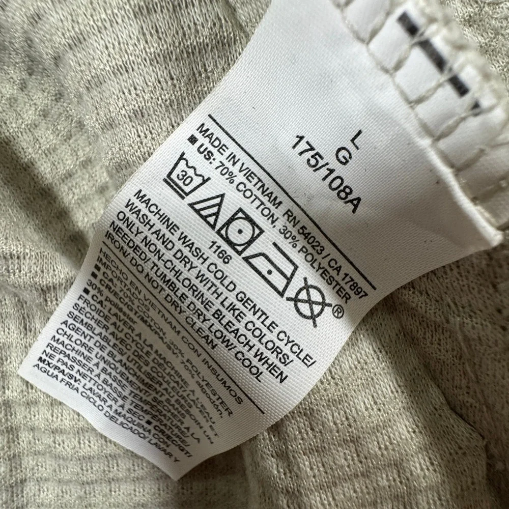 Old Navy polyester beige